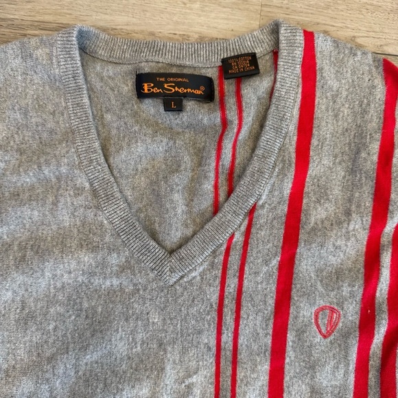 Ben Sherman Grey And Red Striped Sweater Vest 100% Cotton Size Large - Picture 2 of 4